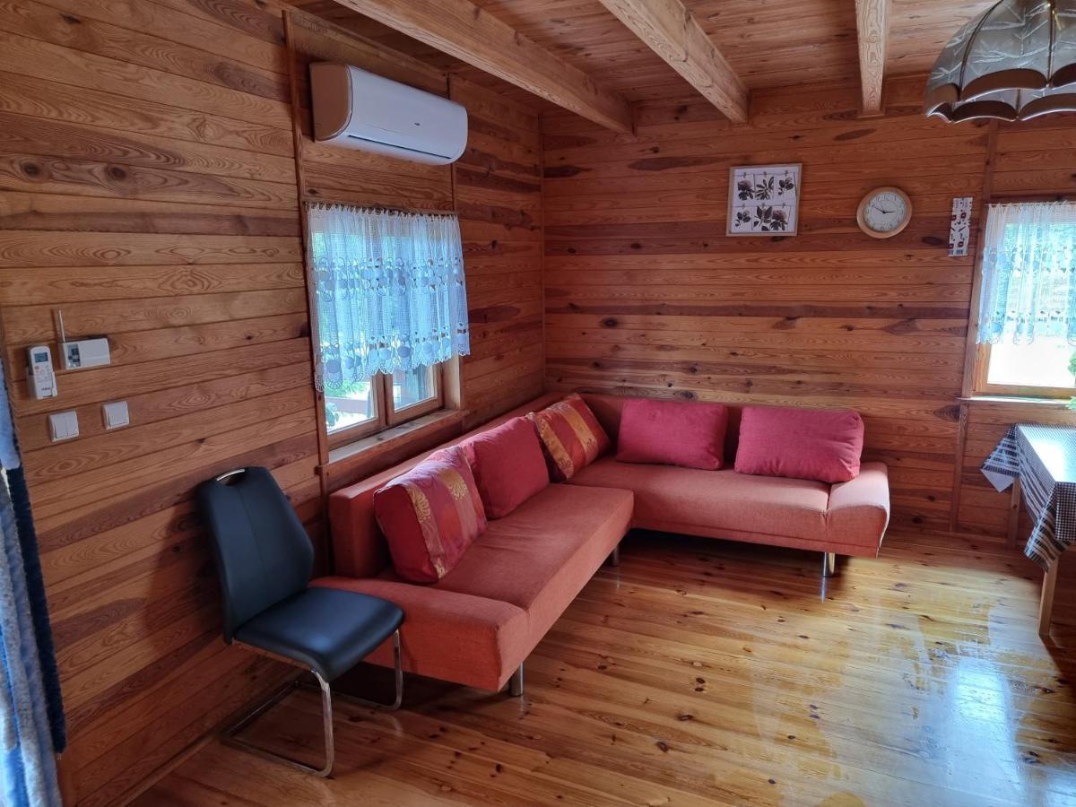 Domek Na Wsi Nad Jeziorem , Prywatny Staw Kamienczyk Dezerta Экстерьер фото